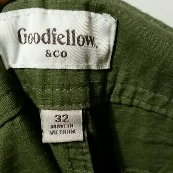 Cargo shorts + T shirt Set goodfellow & co. NWT. - Picture 5 of 8